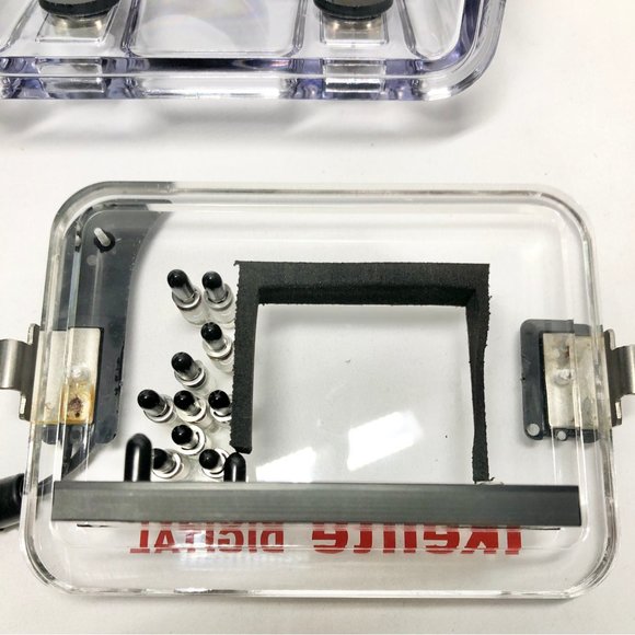 Ikelite Underwater Housing for Nikon Coolpix P3&P4 - Picture 13 of 15